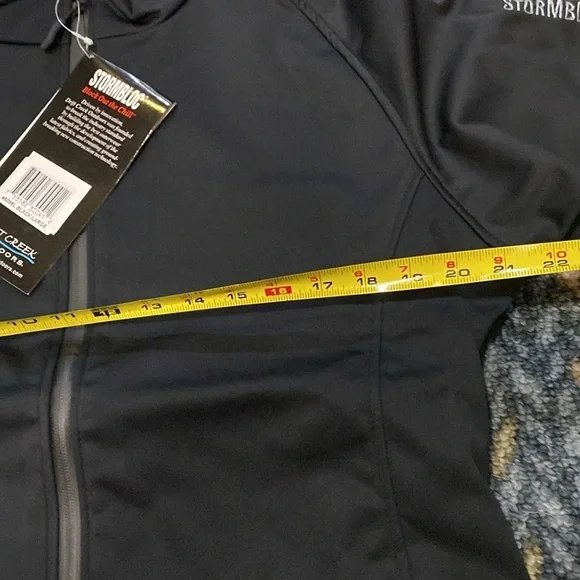 Large & XL Men’s Driftcreek Outdoors Jacket